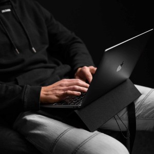 DELTAHUB Formo 13" 3-in-1 Nešiojamo Kompiuterio Dėklas | Black